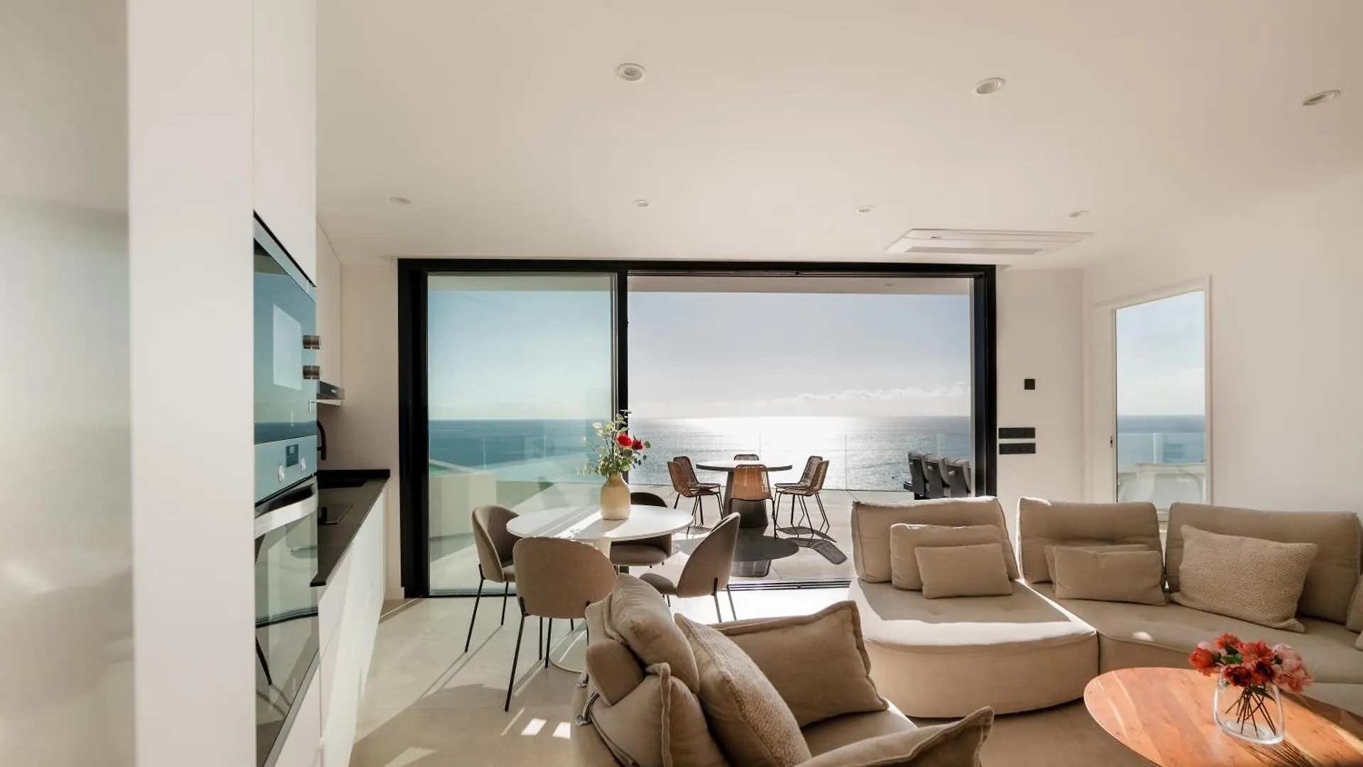 V&C Luxury Village Ll Breña Baja