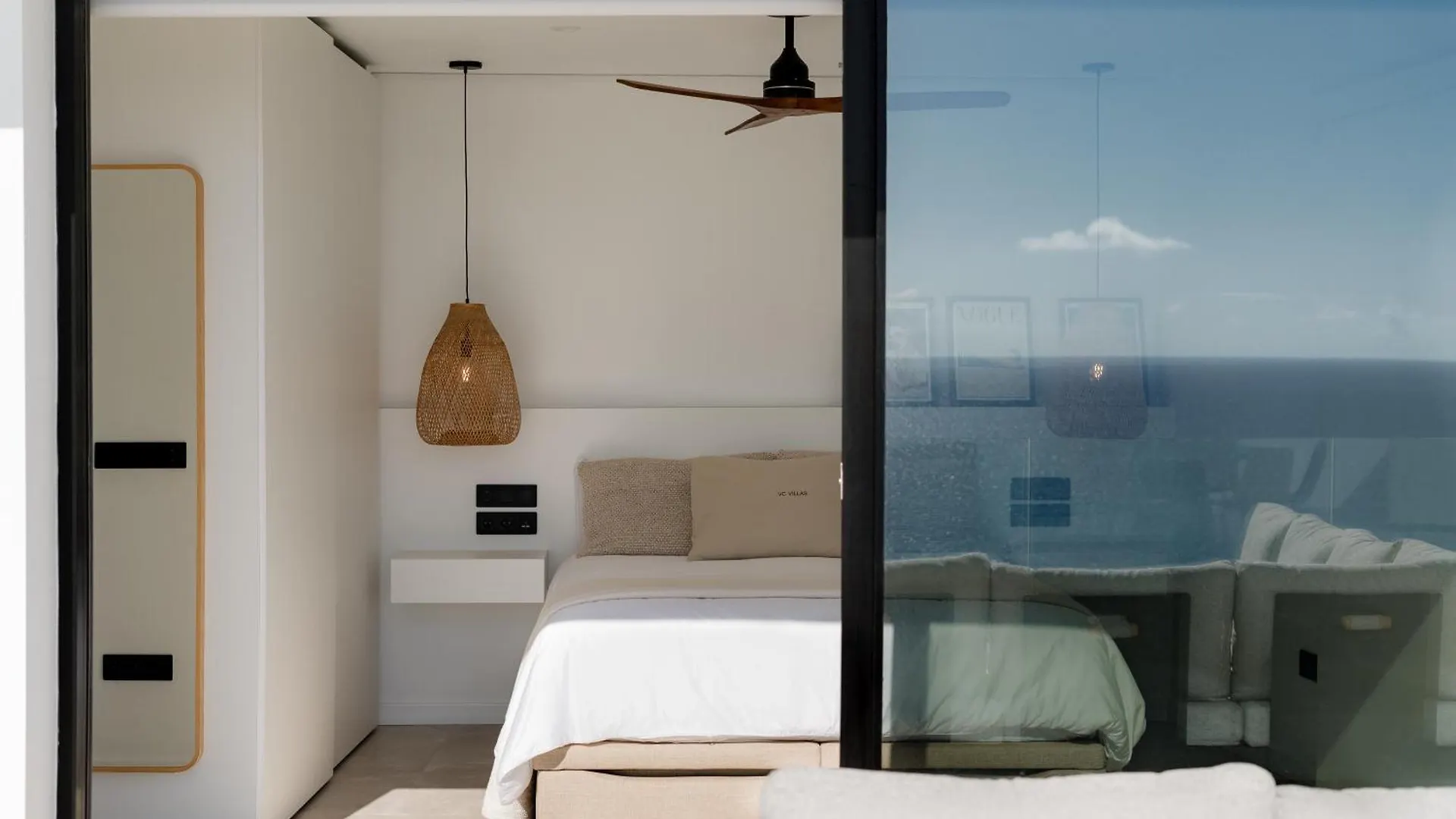 Semesterbostad V&C Luxury Village Ll Breña Baja Spanien